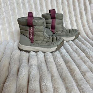 Columbia Snowtrot Boots Kids Size 13